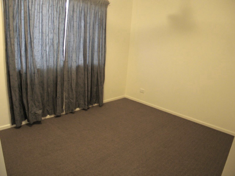 13 Bards Crt, Nerang QLD 4211