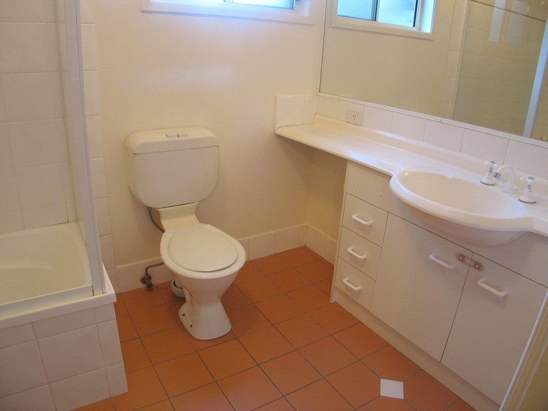 13 Bards Crt, Nerang QLD 4211