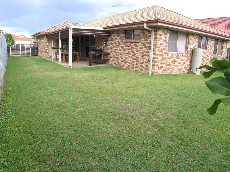 33 Fawn Street, Upper Coomera QLD 4209