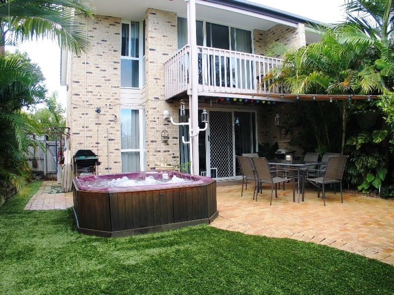 6/164 Alexander Drive, Highland Park QLD 4211