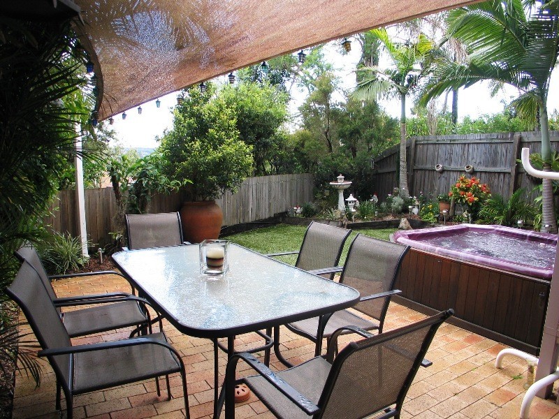 6/164 Alexander Drive, Highland Park QLD 4211