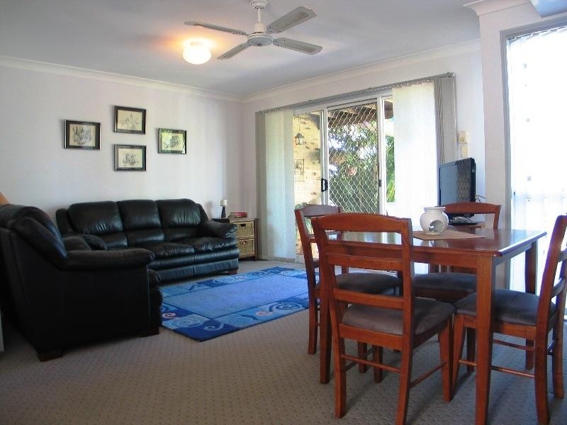 6/164 Alexander Drive, Highland Park QLD 4211