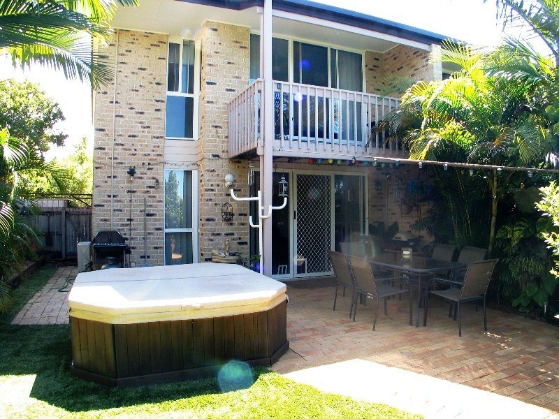 6/164 Alexander Drive, Highland Park QLD 4211