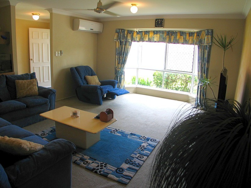 20 Bradstone Rd, Carrara QLD 4211