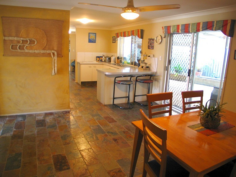 20 Bradstone Rd, Carrara QLD 4211