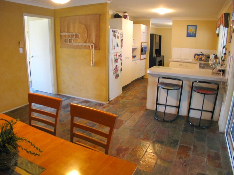 20 Bradstone Rd, Carrara QLD 4211