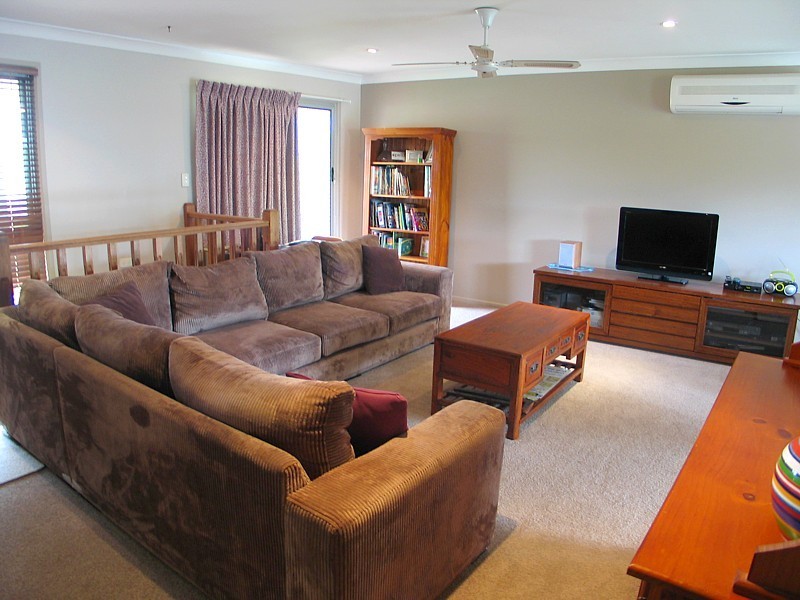 23 Murev Way, Carrara QLD 4211