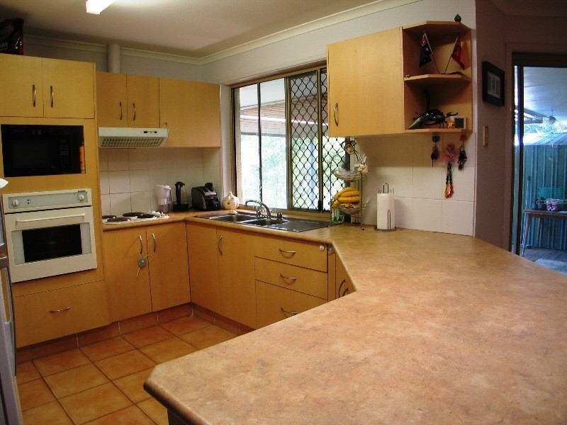 Highland Park QLD 4211
