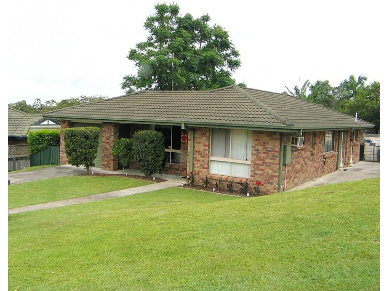 4 Glenn Crt, Worongary QLD 4213