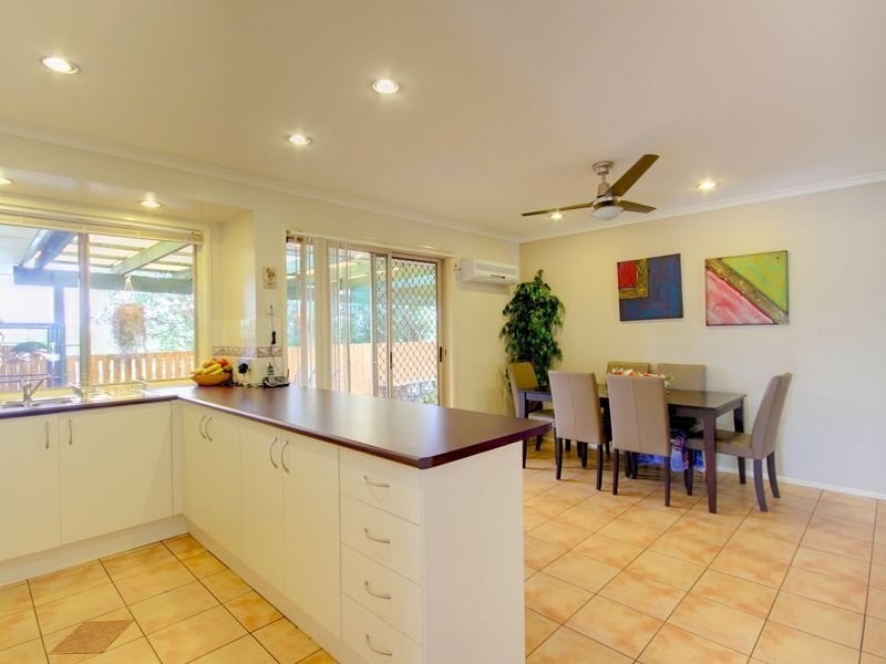 4 Glenn Crt, Worongary QLD 4213