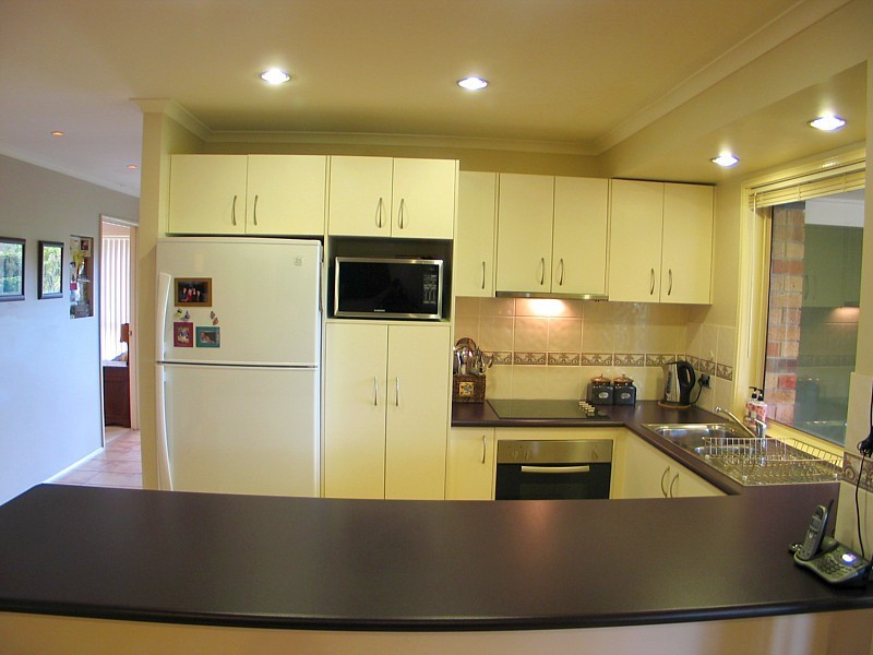 4 Glenn Crt, Worongary QLD 4213