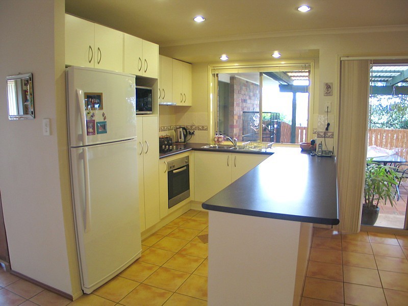 4 Glenn Crt, Worongary QLD 4213