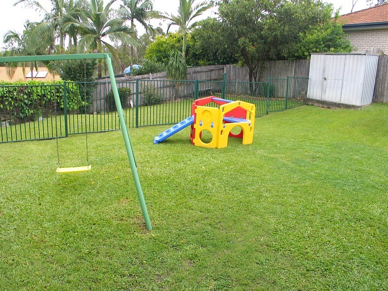 4 Glenn Crt, Worongary QLD 4213