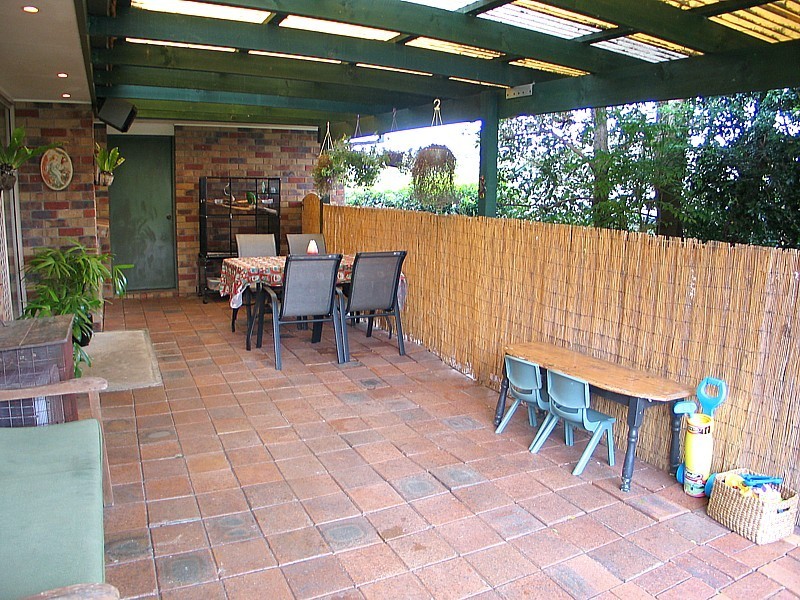 4 Glenn Crt, Worongary QLD 4213