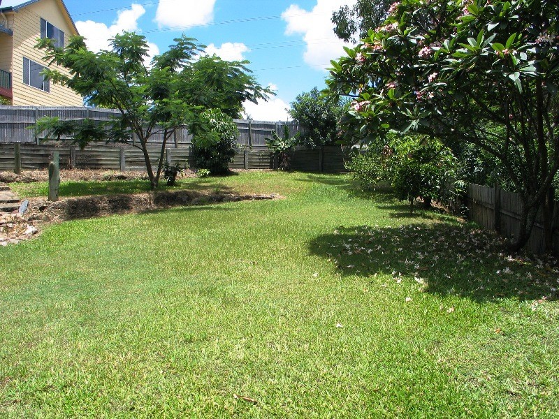 Worongary QLD 4213