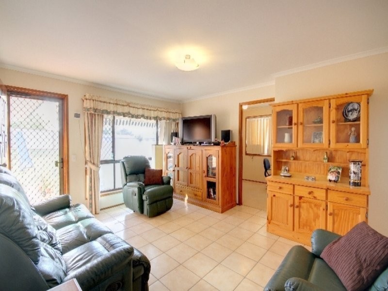 Highland Park QLD 4211