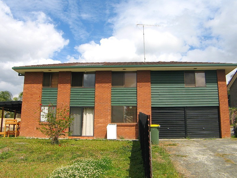 1 Marble Drive, Carrara QLD 4211