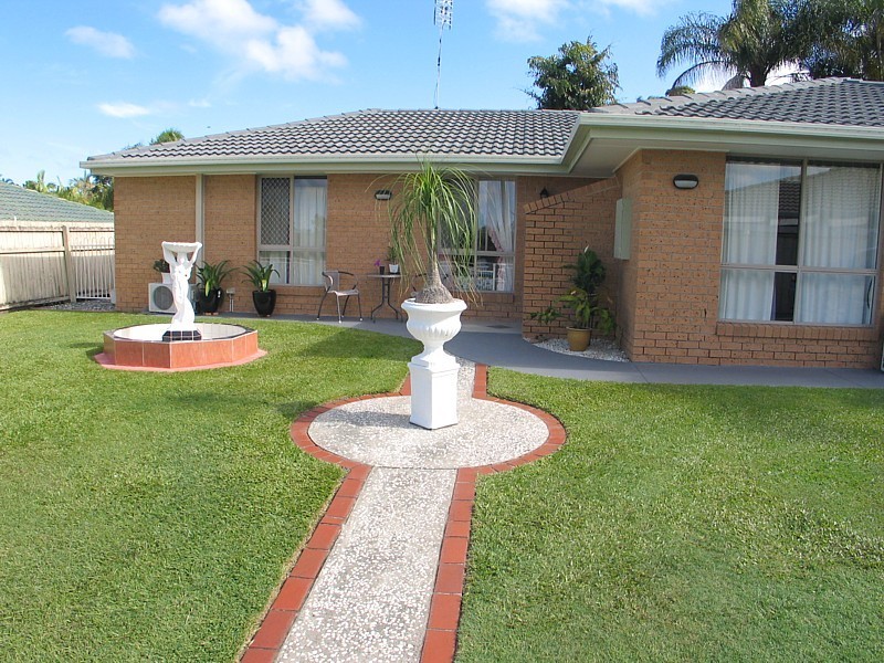 6 Kenley Ct, Carrara QLD 4211