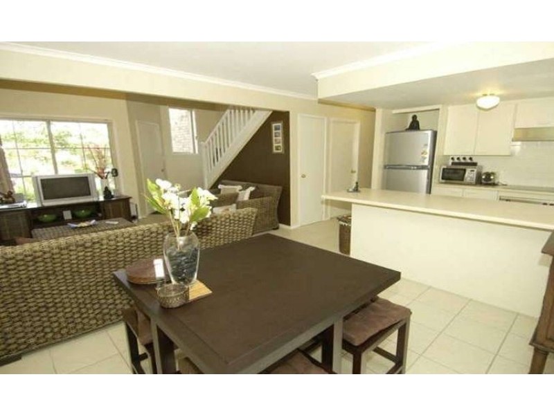 12/1A Alison Road, Carrara QLD 4211