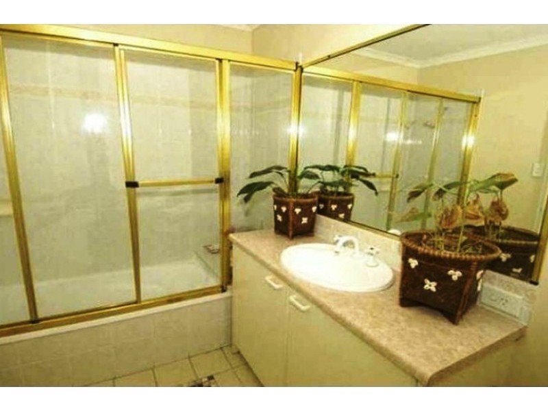 12/1A Alison Road, Carrara QLD 4211