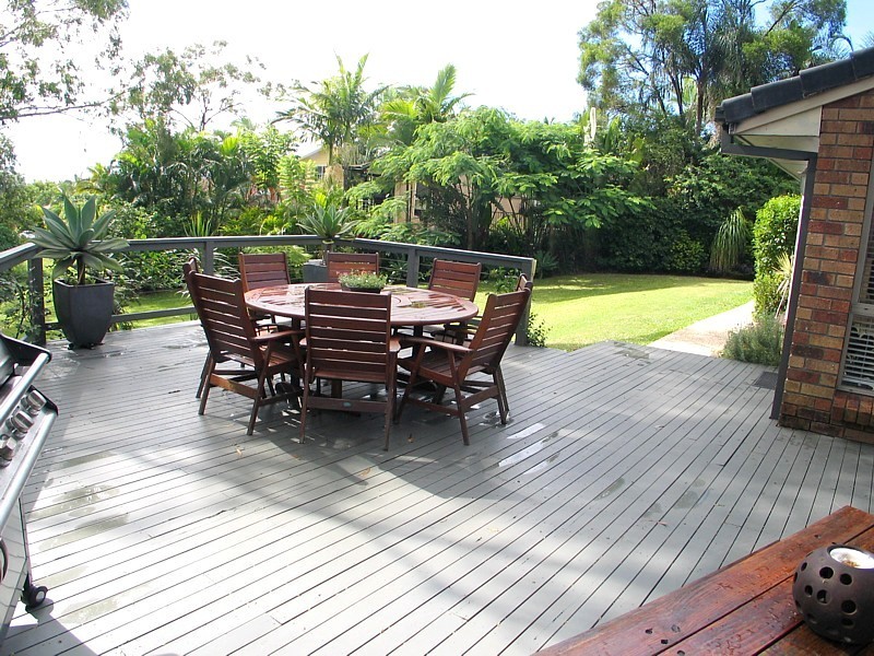 33 Woolmere Street, Carrara QLD 4211