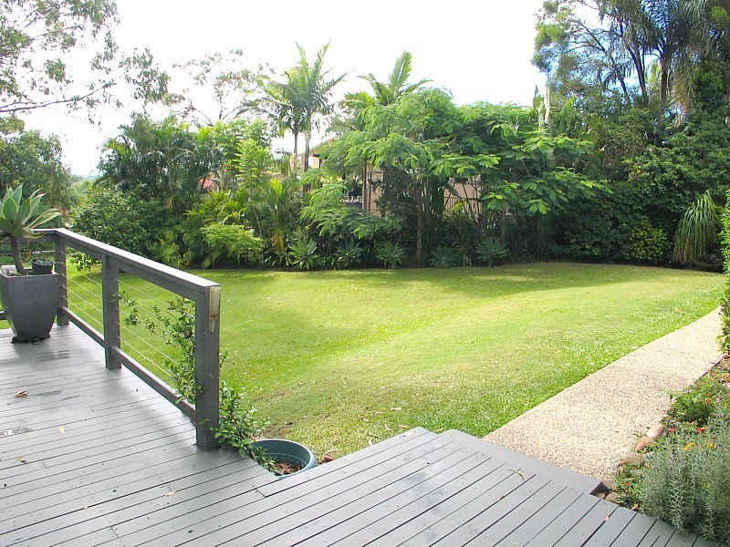 33 Woolmere Street, Carrara QLD 4211