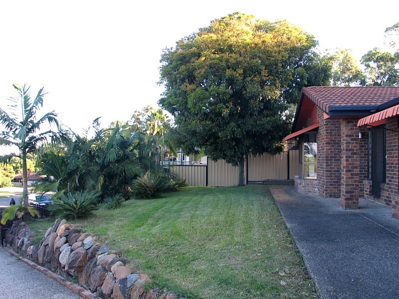 9 Matheson Court, Carrara QLD 4211