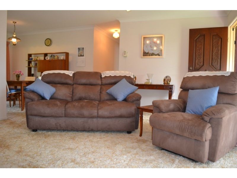 72 Discovery Dve, Helensvale QLD 4212