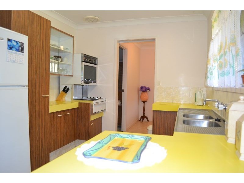72 Discovery Dve, Helensvale QLD 4212