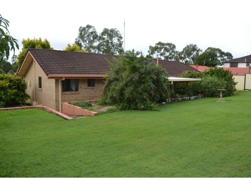 72 Discovery Dve, Helensvale QLD 4212