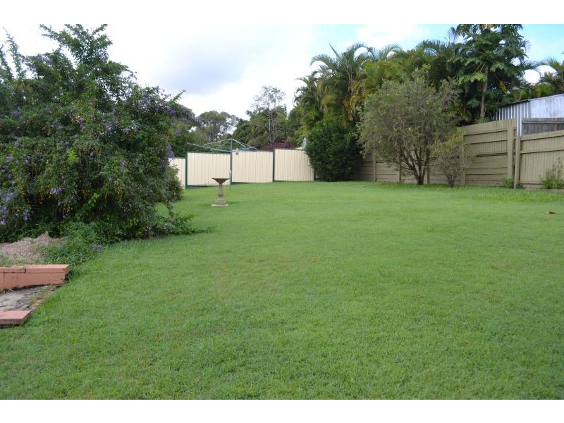 72 Discovery Dve, Helensvale QLD 4212