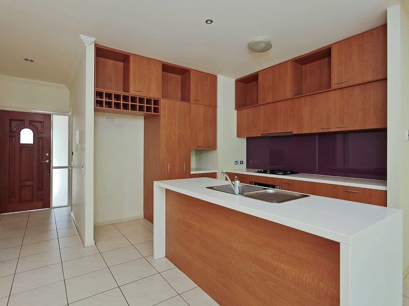 25/7 Elliott Street, Surfers Paradise QLD 4217