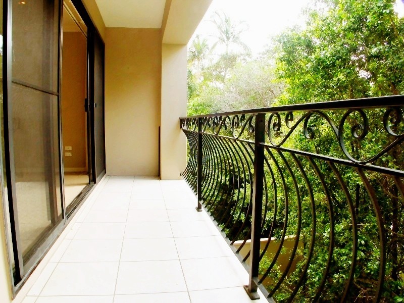 25/7 Elliott Street, Surfers Paradise QLD 4217