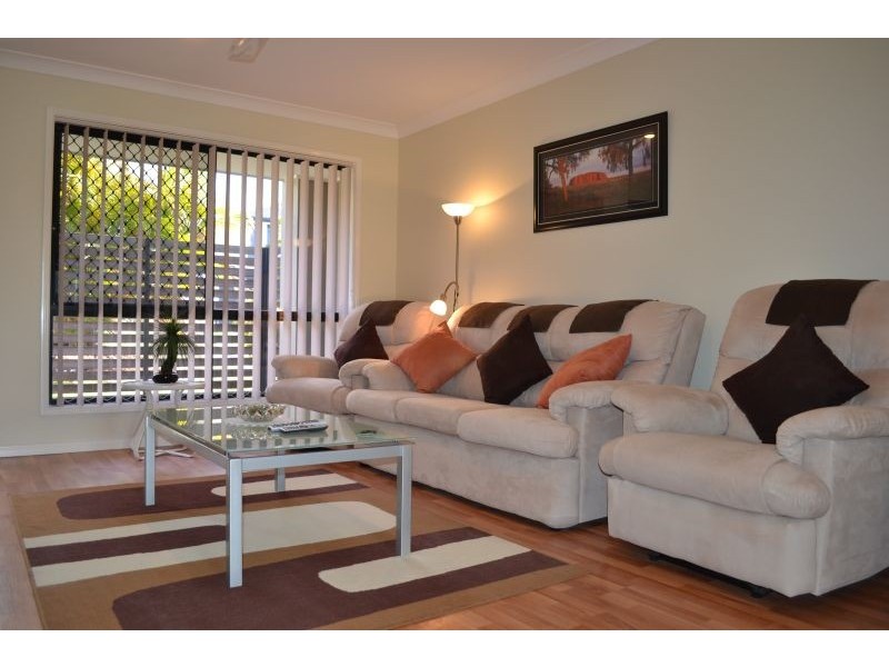 16B Abbey Rose Way, Nerang QLD 4211