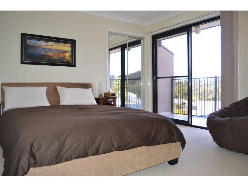 16B Abbey Rose Way, Nerang QLD 4211