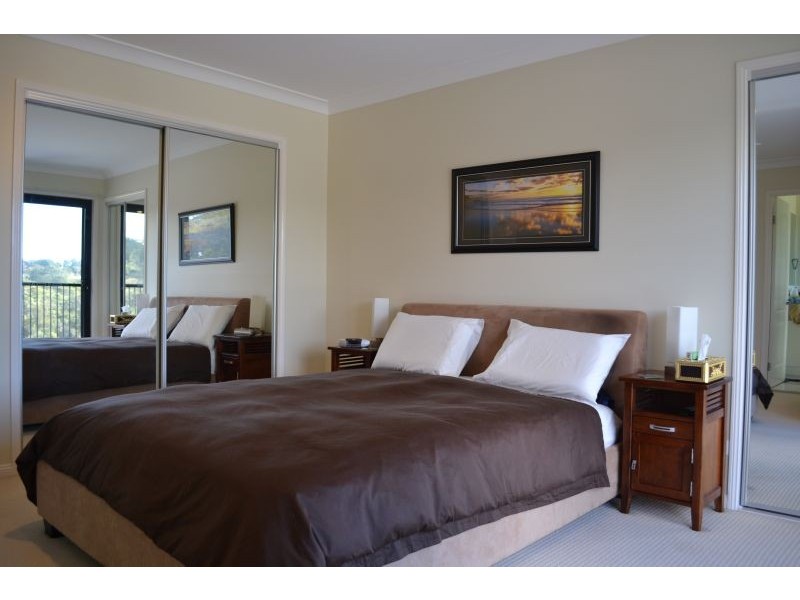 16B Abbey Rose Way, Nerang QLD 4211