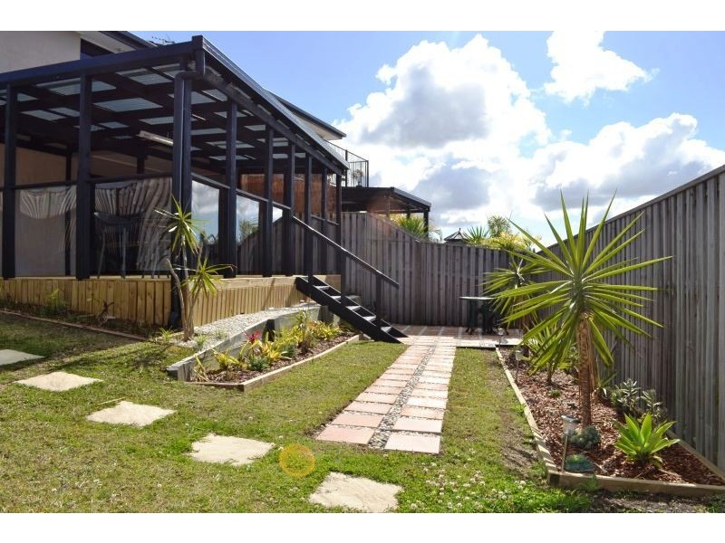 16B Abbey Rose Way, Nerang QLD 4211