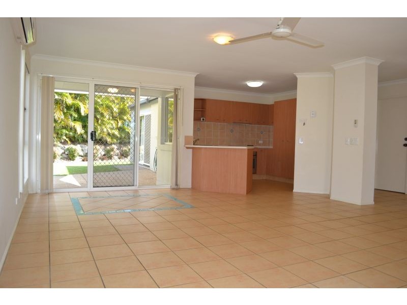 13 Rimu Place, Nerang QLD 4211
