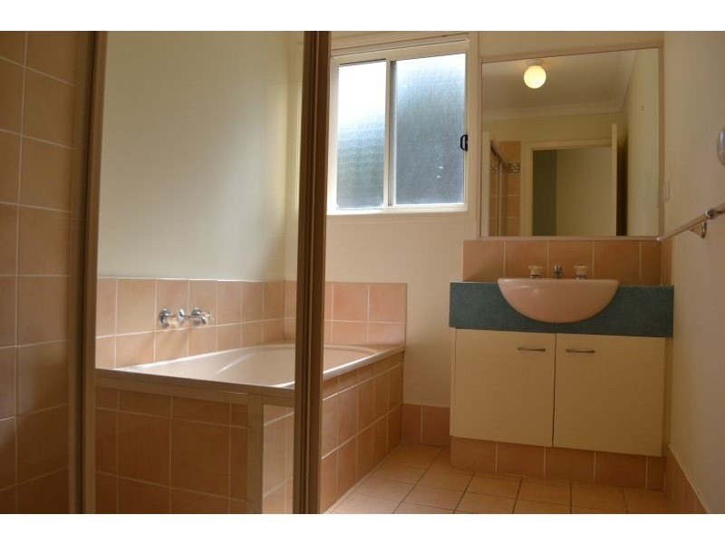 13 Rimu Place, Nerang QLD 4211