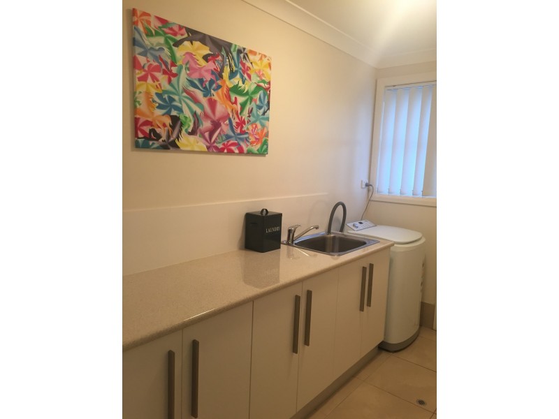 9 The Patio, Tamworth NSW 2340
