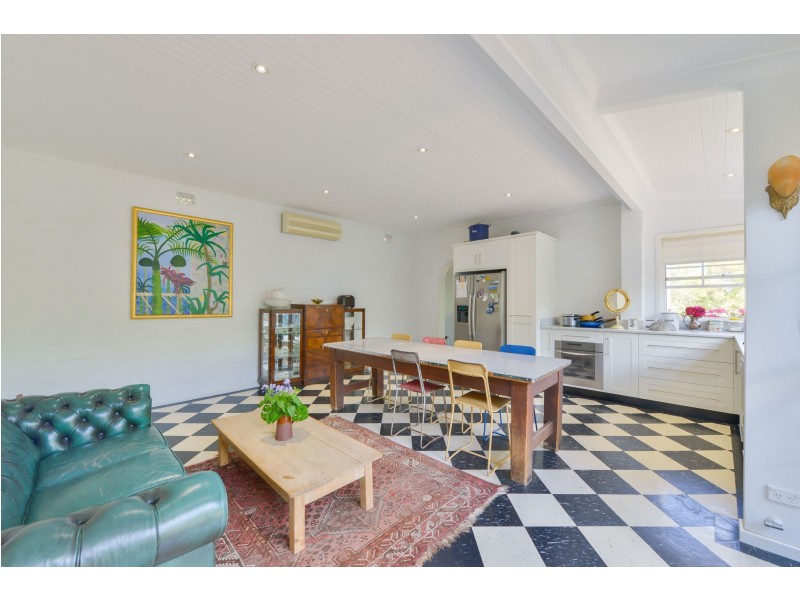 57 Upper Street, Tamworth NSW 2340