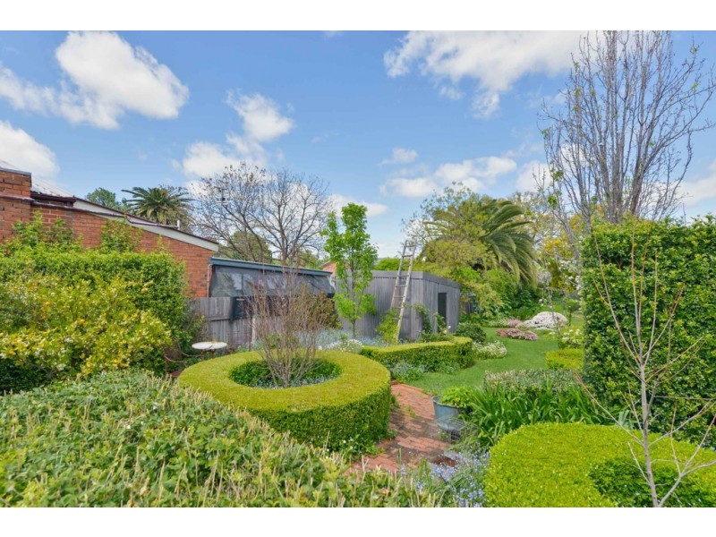 57 Upper Street, Tamworth NSW 2340