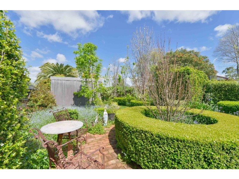 57 Upper Street, Tamworth NSW 2340