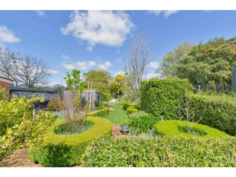 57 Upper Street, Tamworth NSW 2340