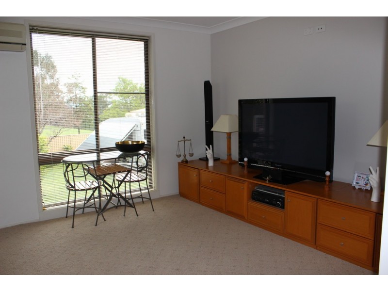 18 Yangoora Street, Tamworth NSW 2340