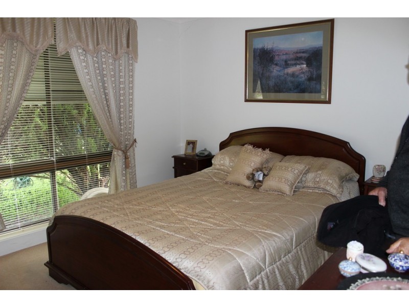 18 Yangoora Street, Tamworth NSW 2340