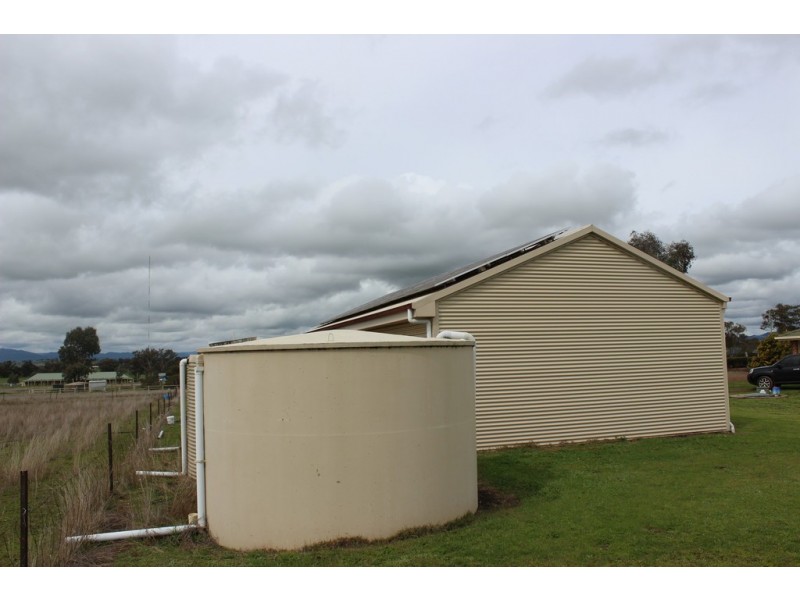 42-48 Spains Lane, Tamworth NSW 2340