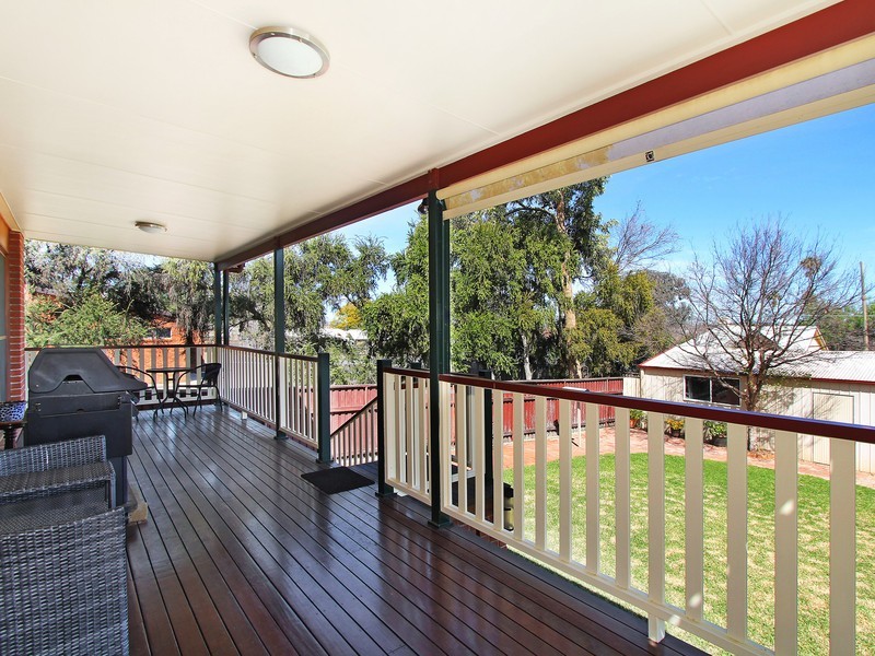 81 Carthage Street, Tamworth NSW 2340