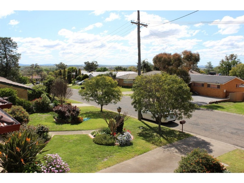 3 Noobillia Avenue, Tamworth NSW 2340