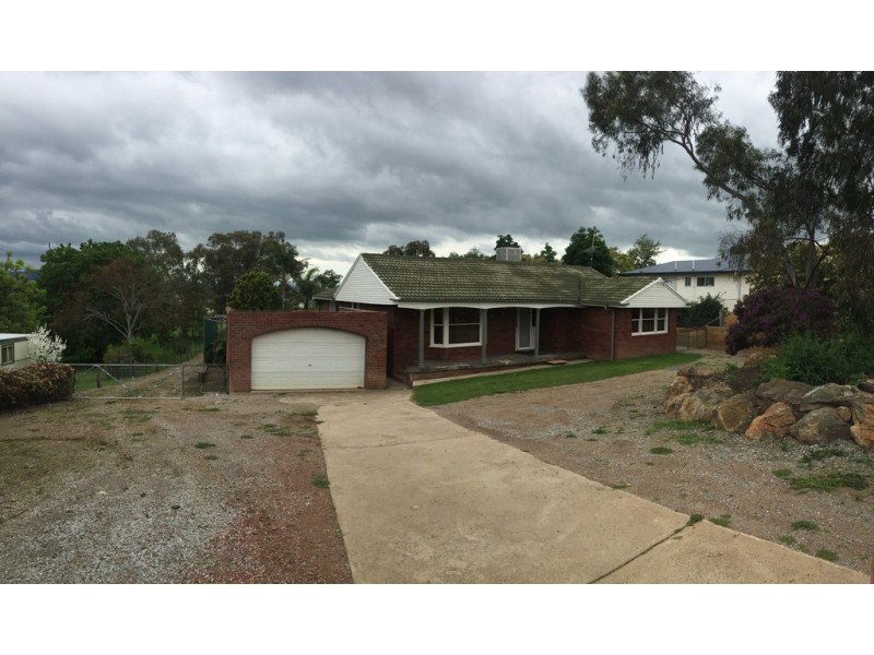 36 Darrell Road, Tamworth NSW 2340
